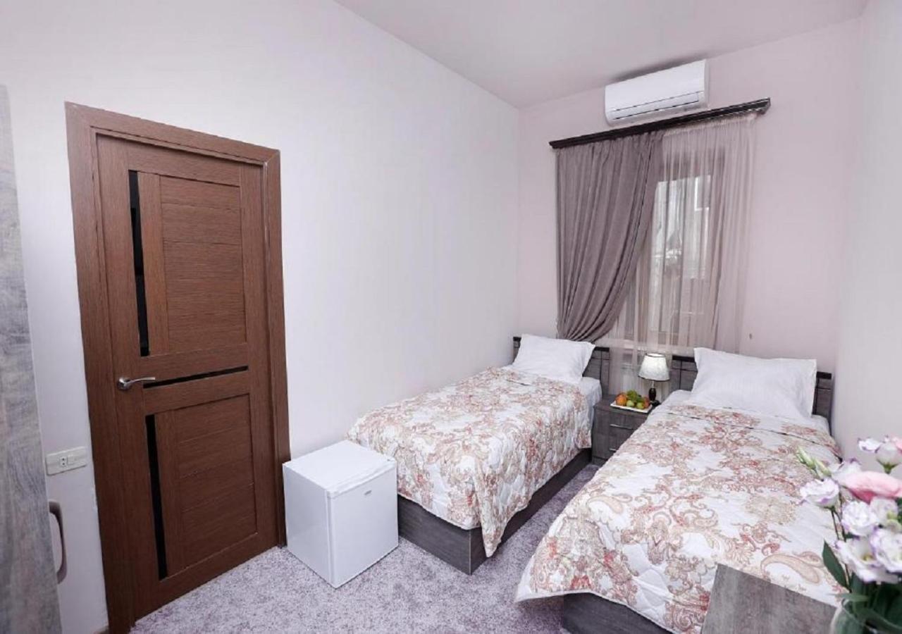 Guesthouse Erivan Dış mekan fotoğraf